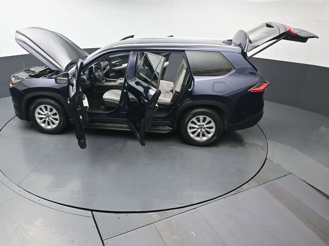 Certified 2024 Toyota Grand Highlander XLE image 52