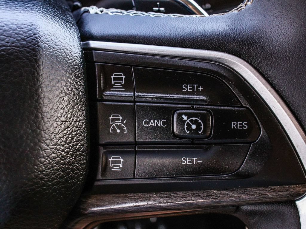 Used 2022 Jeep Grand Cherokee Limited 4xe AWD/4WD image 29