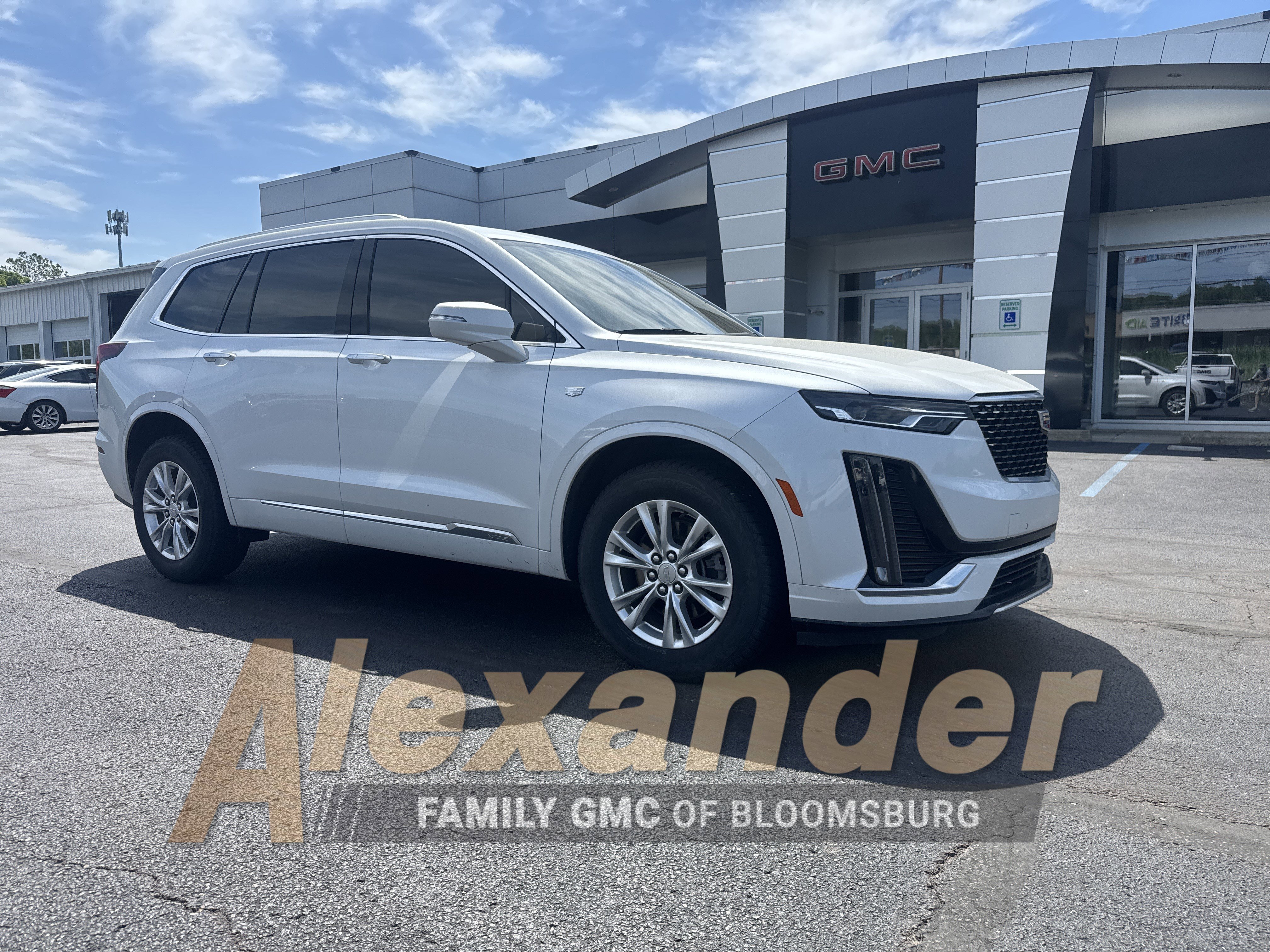 Used 2024 Cadillac XT6 Luxury w/ LPO, Floor Liner Package AWD/4WD video 1