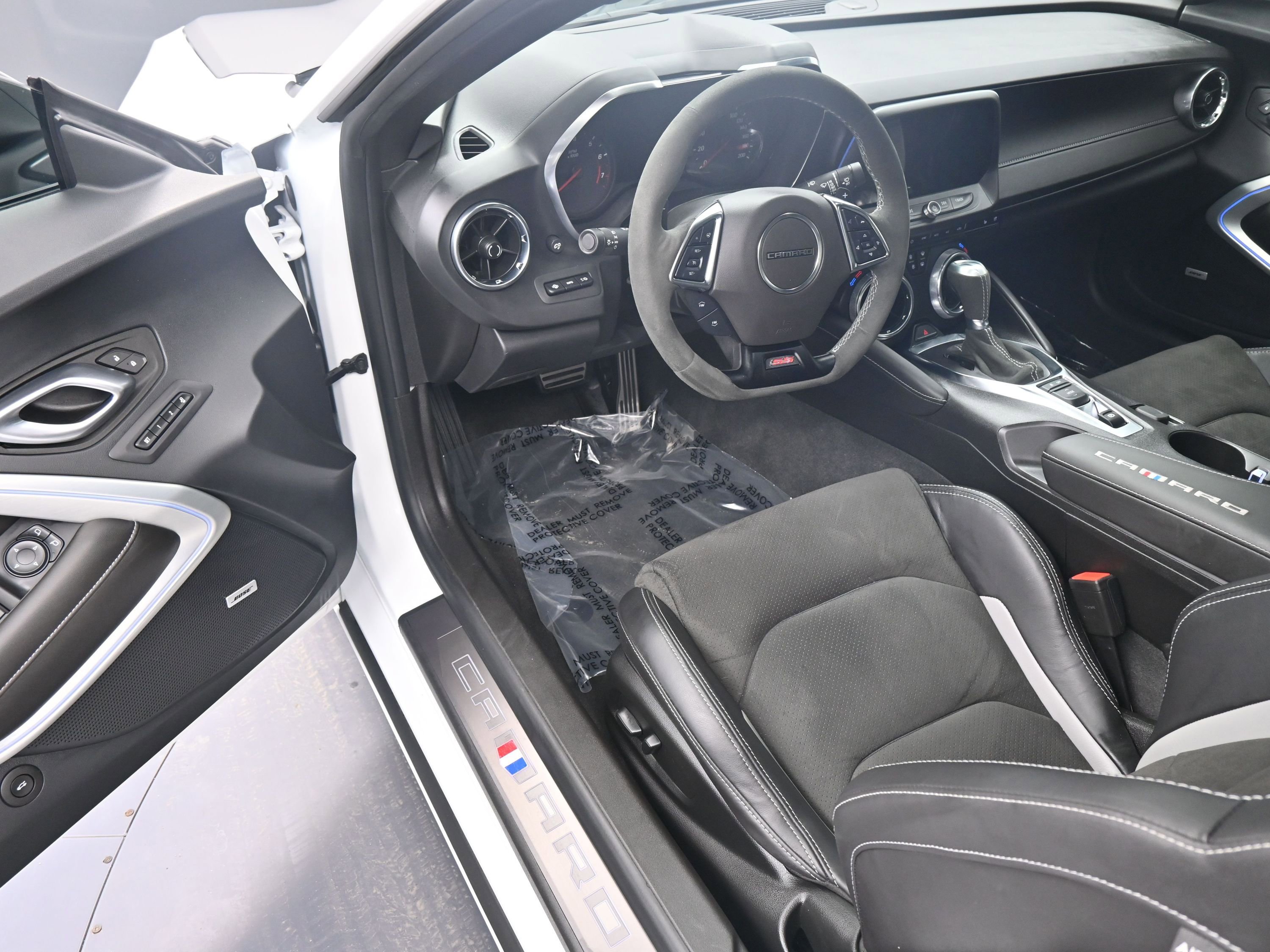 Used 2023 Chevrolet Camaro SS RWD image 12