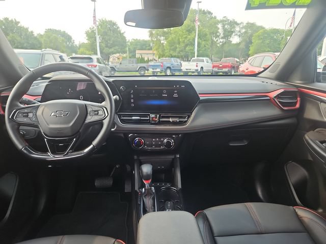 Used 2024 Chevrolet TrailBlazer RS w/ Driver Confidence Package AWD/4WD image 13