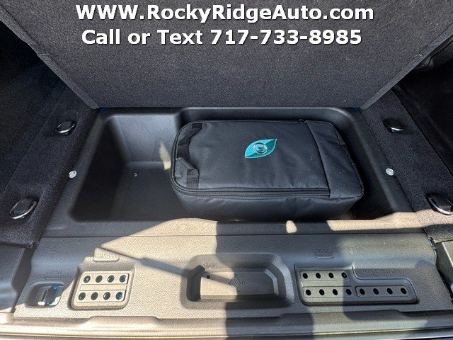 Used 2023 Jeep Wrangler Unlimited w/ Cold Weather Group AWD/4WD image 17