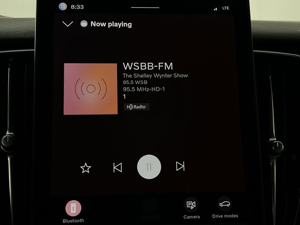 New 2026 Volvo XC60 B5 Plus w/ Protection Package Premier image 12