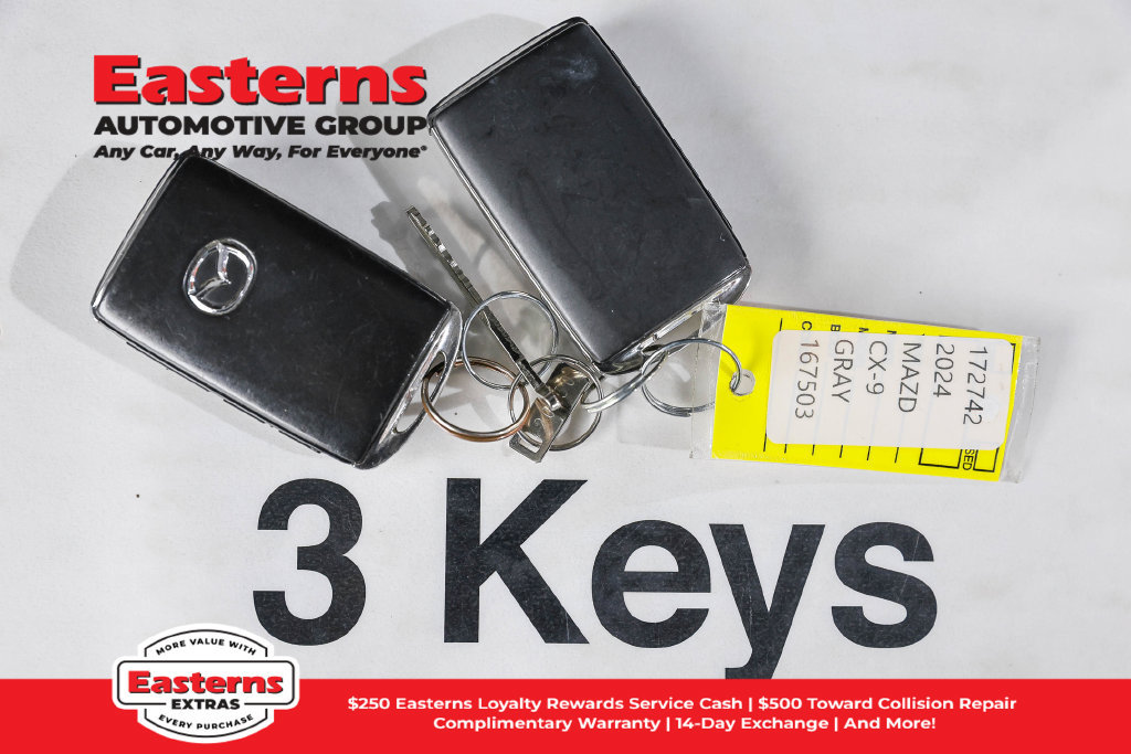 Used 2024 MAZDA CX-90 Plug-In Hybrid w/ Preferred AWD/4WD image 28