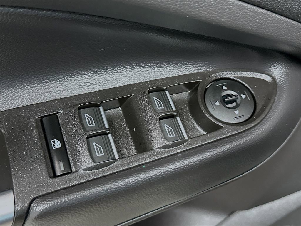 Used 2017 Ford Escape Titanium w/ Equipment Group 301A image 19