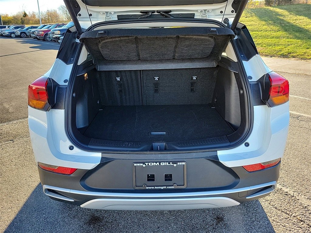 Used 2023 Buick Encore GX Select image 7