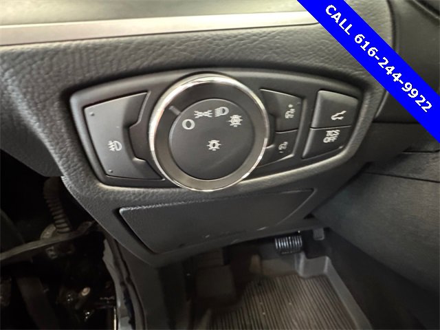 Used 2022 Ford Edge SEL w/ Sport Appearance Package image 21