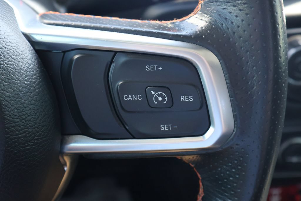 Used 2022 Jeep Gladiator Mojave w/ LED Lighting Group AWD/4WD image 7
