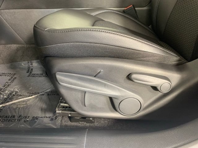 New 2026 Jeep Compass Latitude AWD/4WD image 11