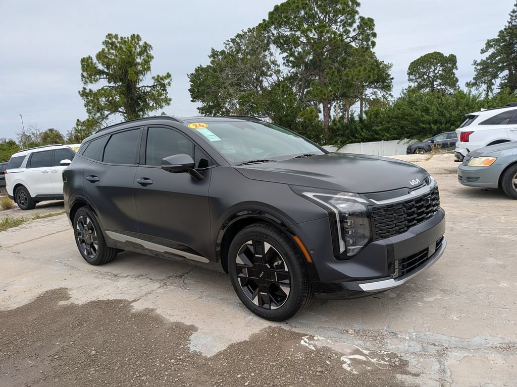 Certified 2026 Kia Sportage SX FWD image 2