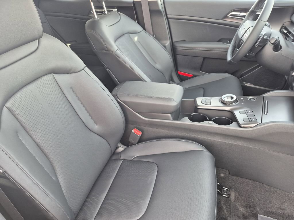 New 2026 Kia Sportage EX image 15