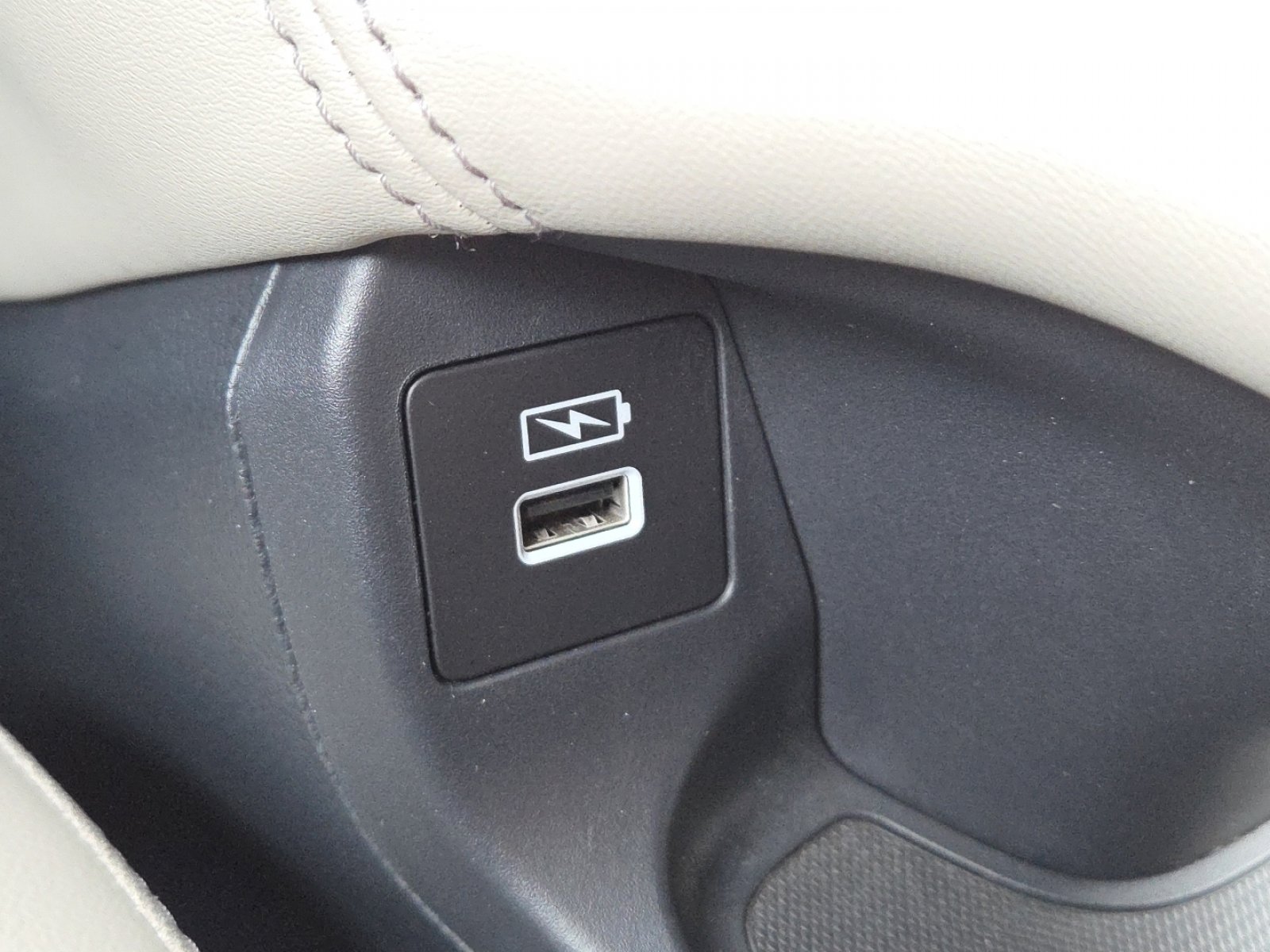 Used 2023 Honda HR-V EX-L image 31