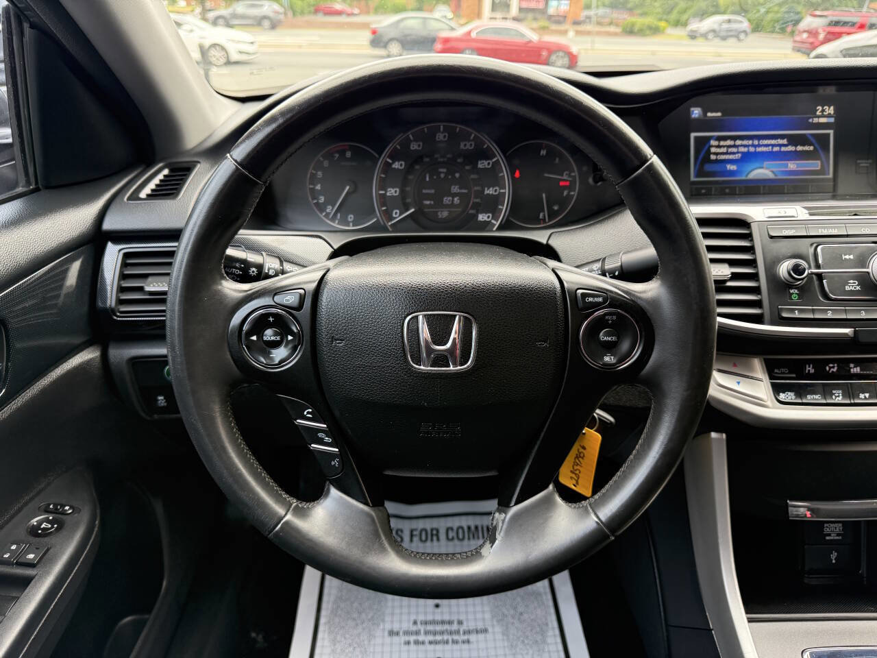 Used 2014 Honda Accord Sport image 18