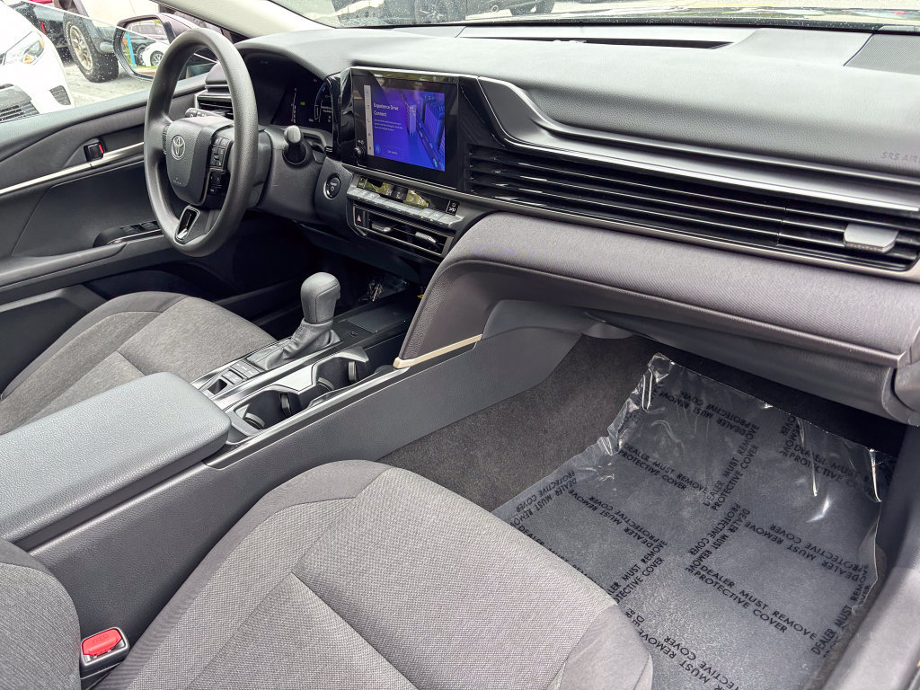 Used 2026 Toyota Camry LE FWD image 35
