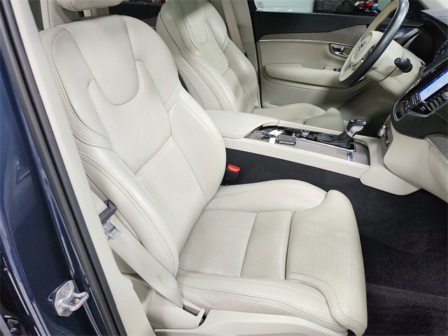 Used 2021 Volvo XC90 T6 Inscription w/ Advanced Package image 38