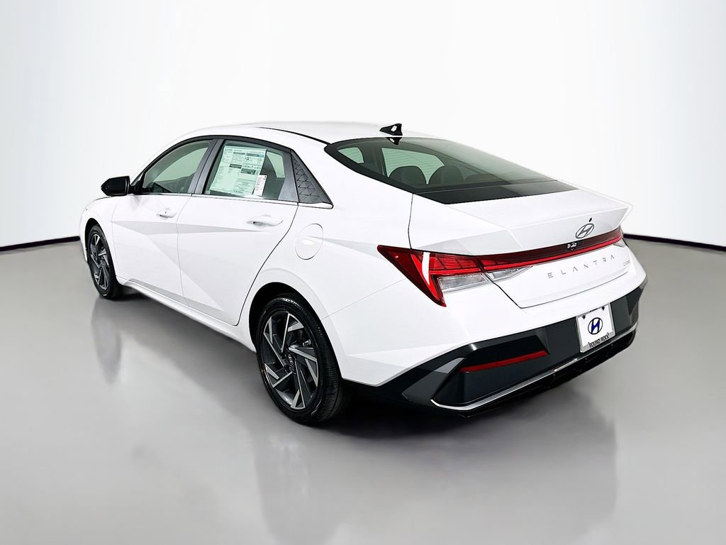 New 2026 Hyundai Elantra Limited w/ Cargo Package image 7