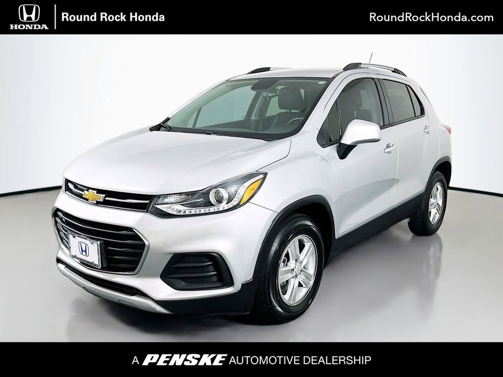 Used 2021 Chevrolet Trax LT w/ LT Convenience Package image 1