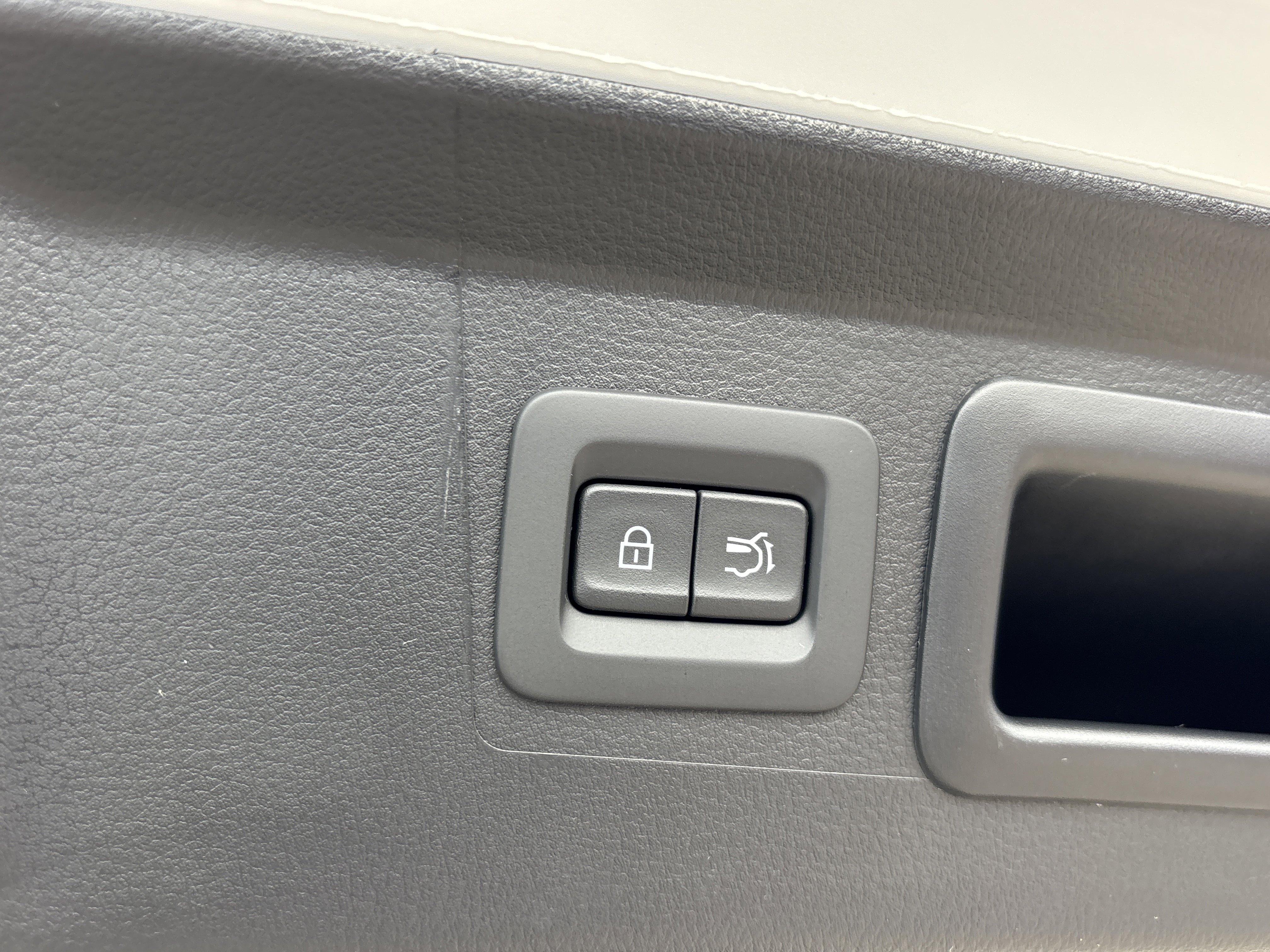 New 2026 MAZDA CX-50 AWD 2.5 S w/ Weather Package image 9