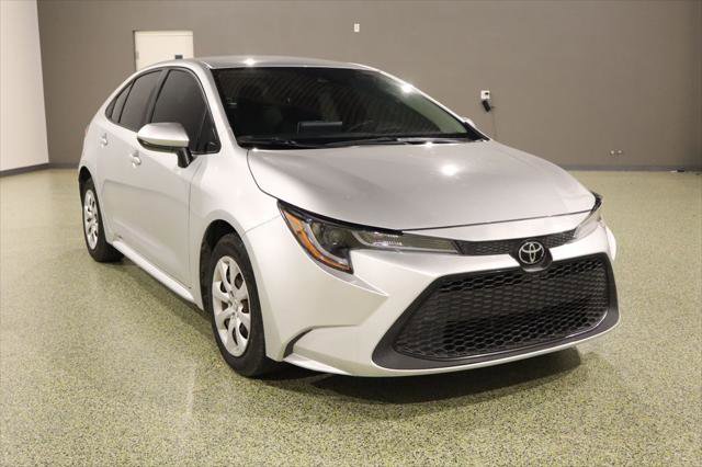 Used 2021 Toyota Corolla LE FWD image 1