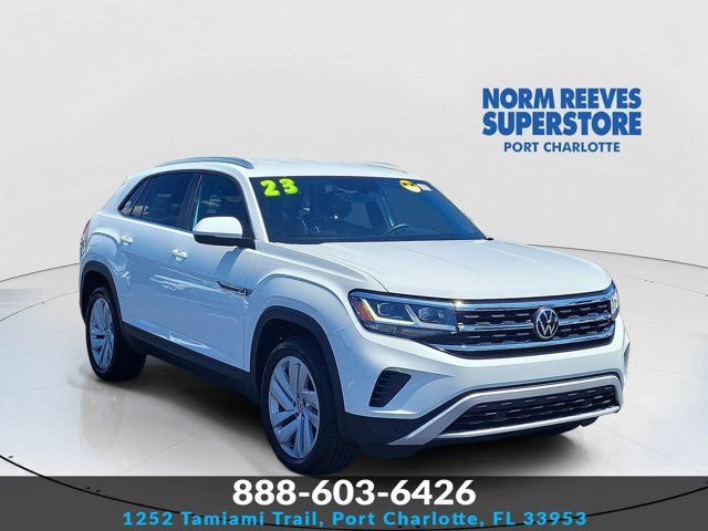 Certified 2023 Volkswagen Atlas Cross Sport SE AWD/4WD image 1