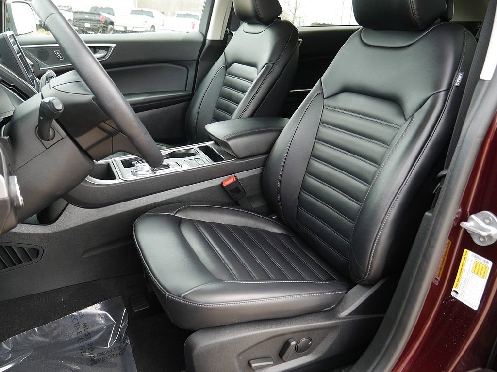 Used 2024 Ford Edge SEL w/ Convenience Package AWD/4WD image 15