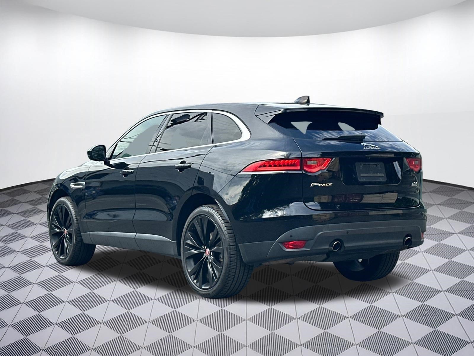 Used 2020 Jaguar F-PACE Premium AWD/4WD image 3