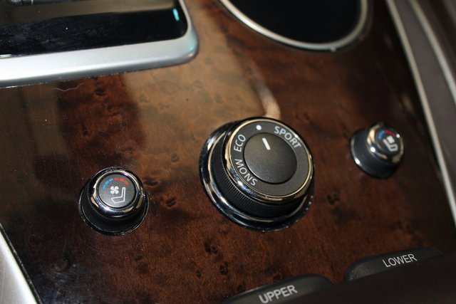 Used 2020 INFINITI QX60 Luxe w/ Sensory Package image 18