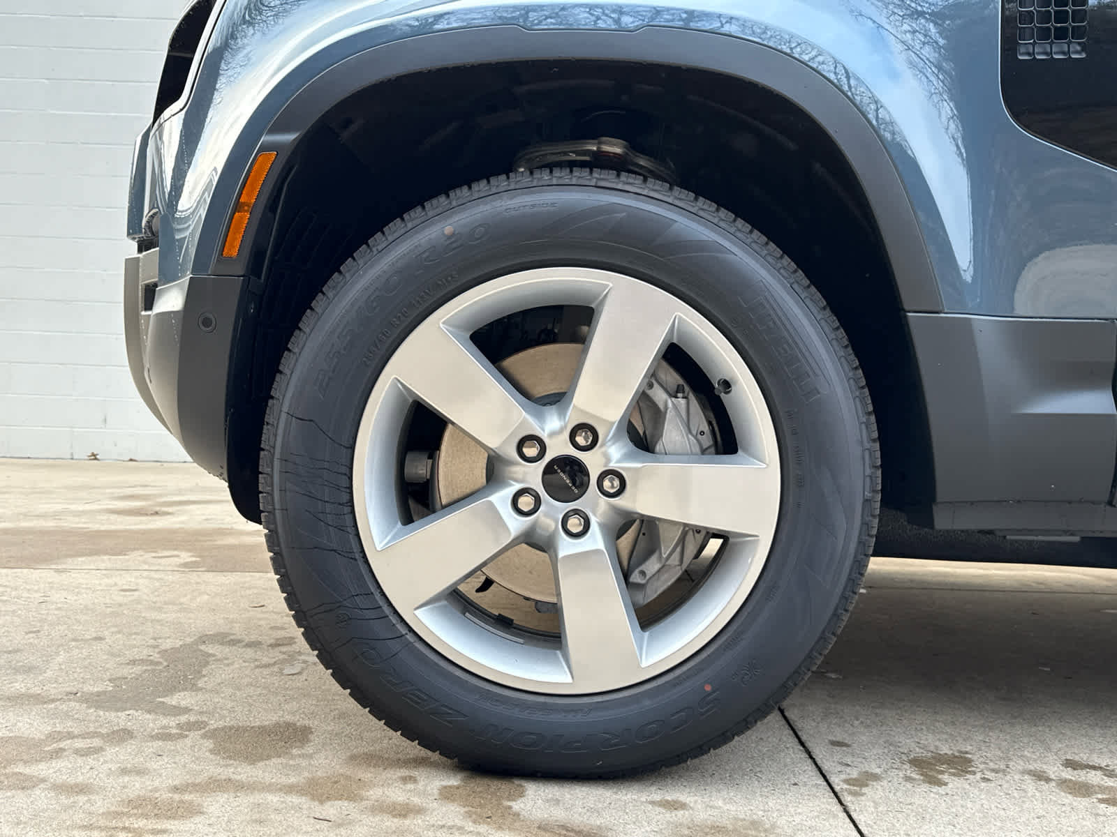 Used 2026 Land Rover Defender 110 S image 6