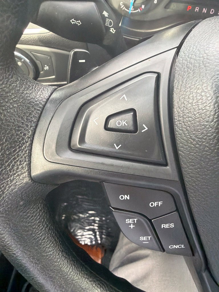 Used 2018 Ford Edge SE FWD image 48