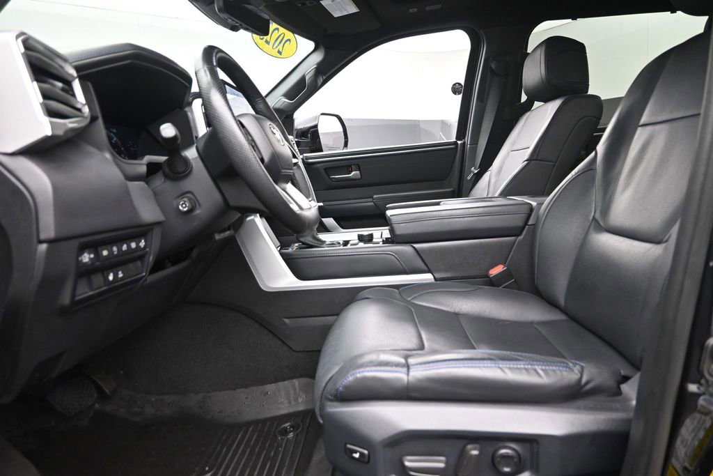 Used 2023 Toyota Tundra Platinum AWD/4WD image 16