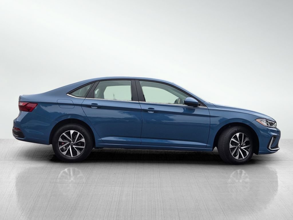 Used 2025 Volkswagen Jetta S FWD image 3
