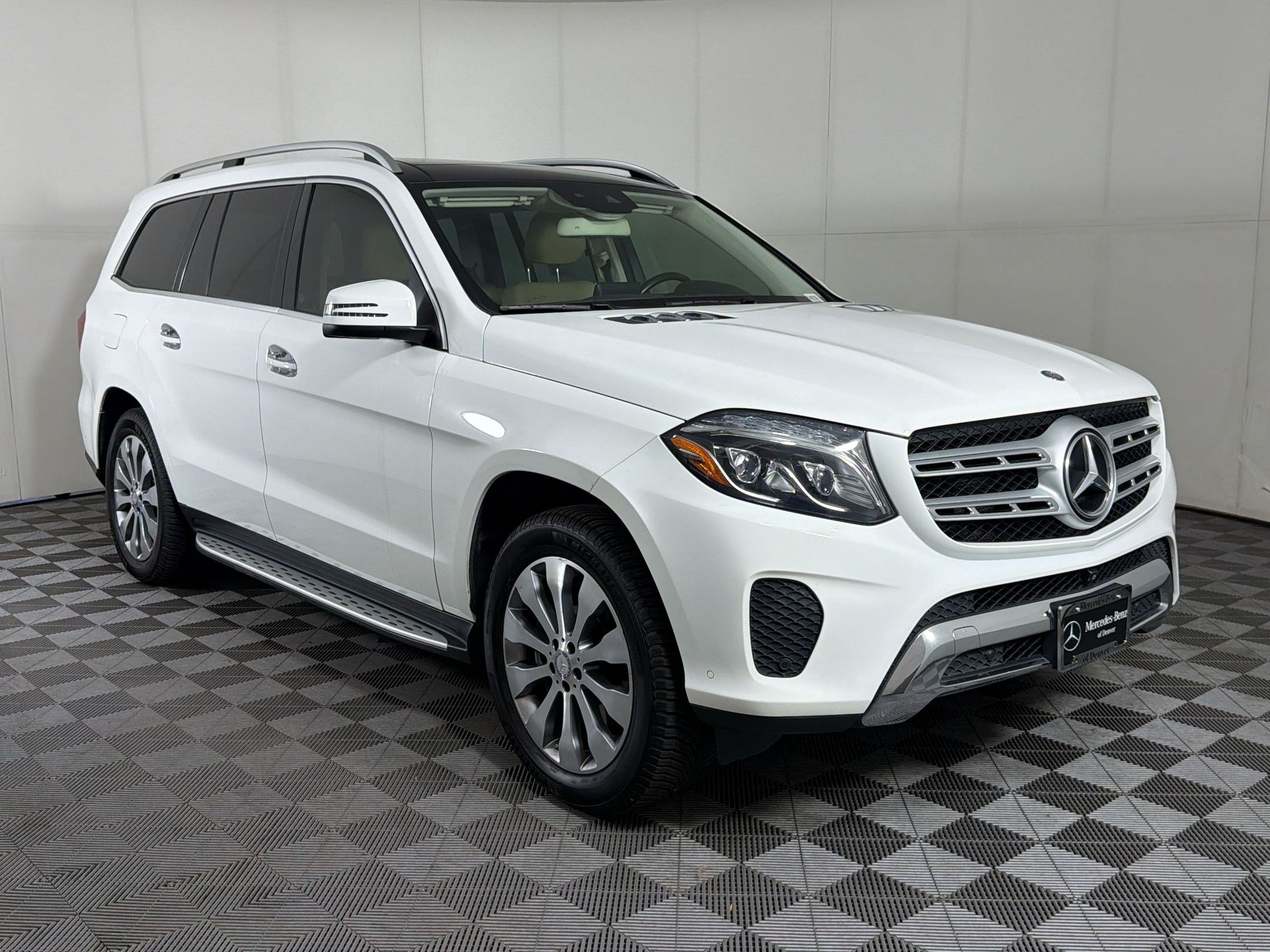 Used 2017 Mercedes-Benz GLS 450 4MATIC image 7