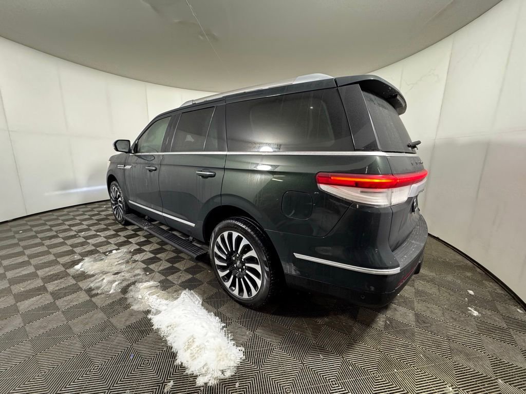 Certified 2023 Lincoln Navigator Black Label image 3