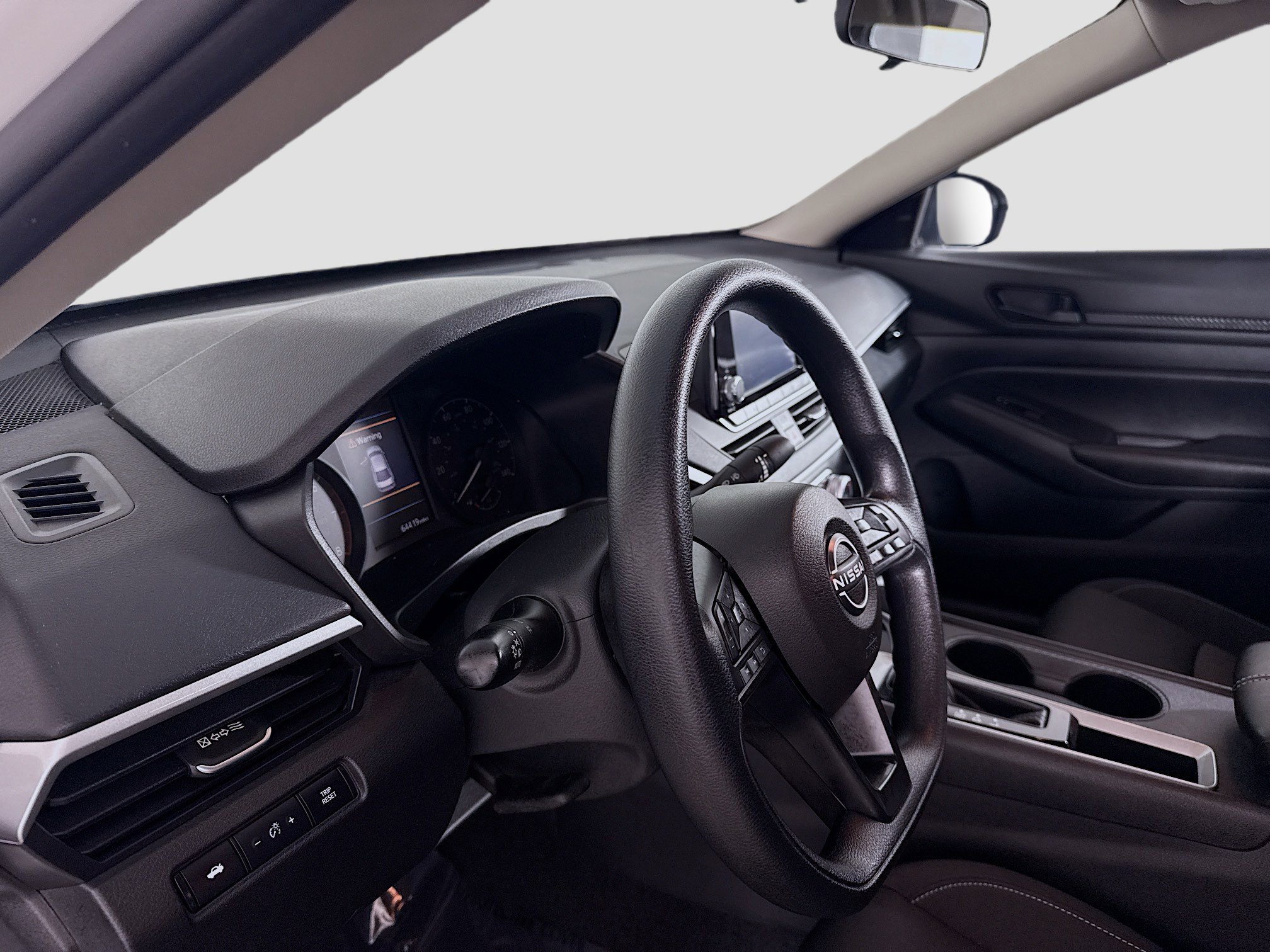 Used 2024 Nissan Altima 2.5 S image 23