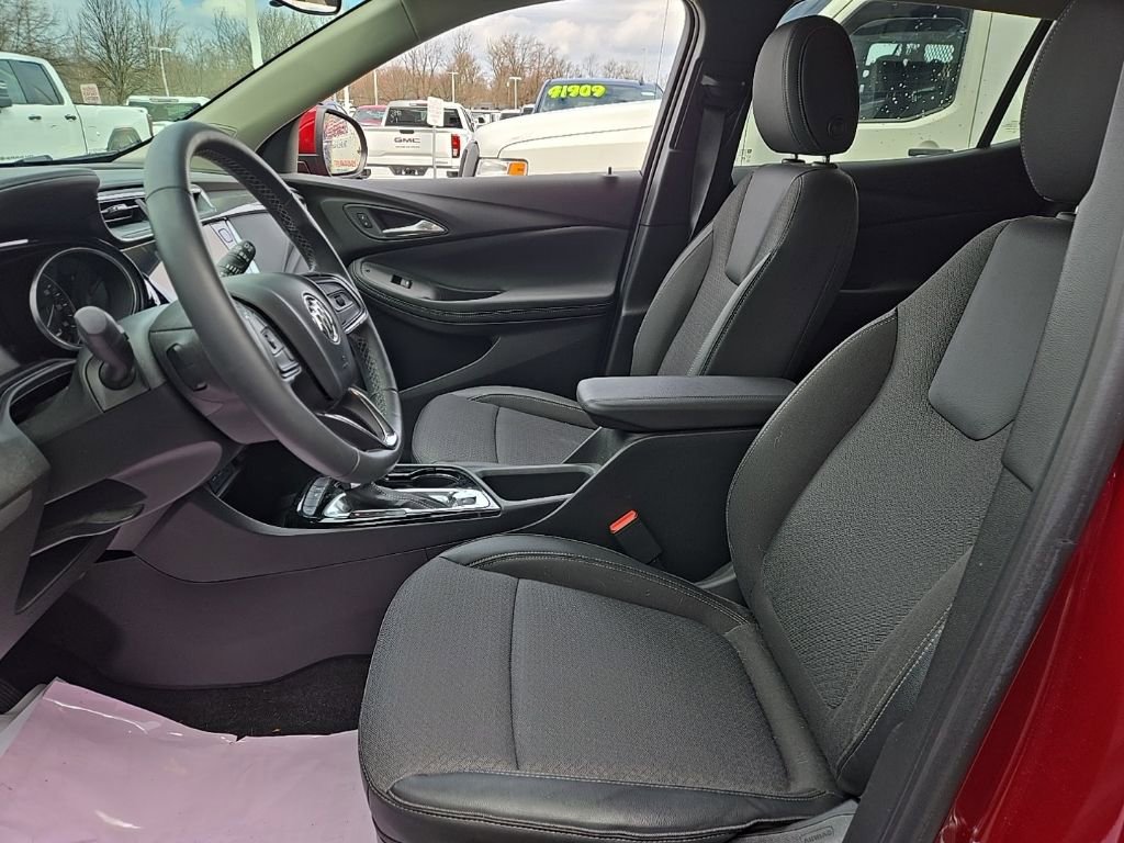Used 2023 Buick Encore GX Select w/ Sport Touring Package image 13
