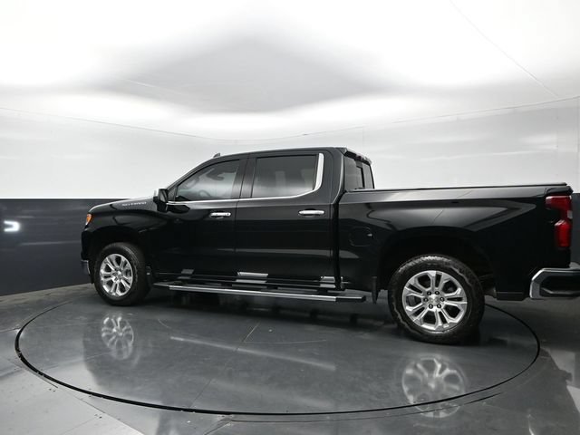 Used 2023 Chevrolet Silverado 1500 LTZ w/ LTZ Premium Package AWD/4WD image 2