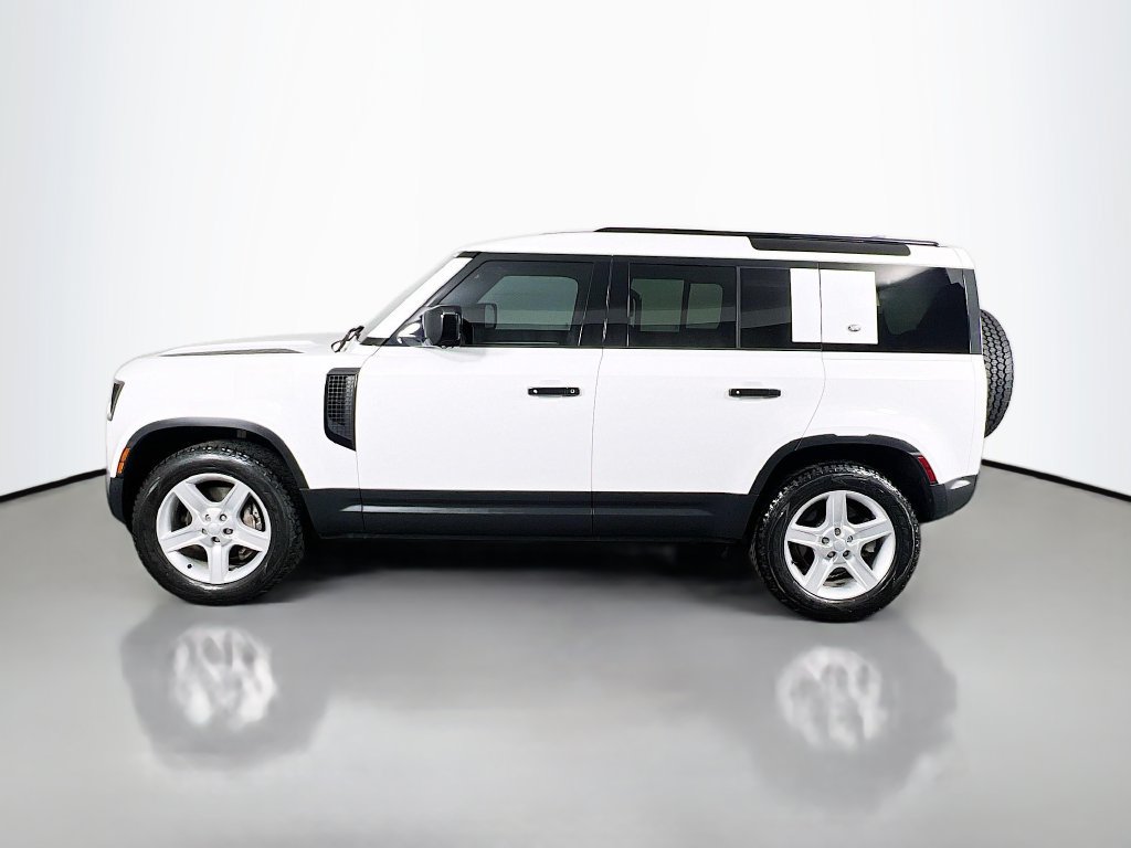 Used 2023 Land Rover Defender 110 SE AWD/4WD image 8