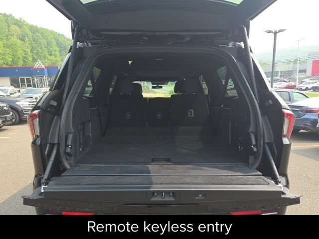 New 2027 Lincoln Navigator L Reserve w/ Jet Appearance Package AWD/4WD image 13