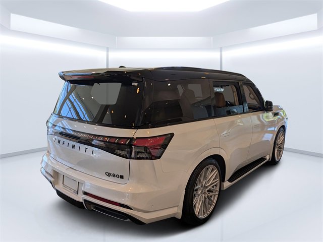 New 2026 INFINITI QX80 Luxe w/ Cargo Package image 3