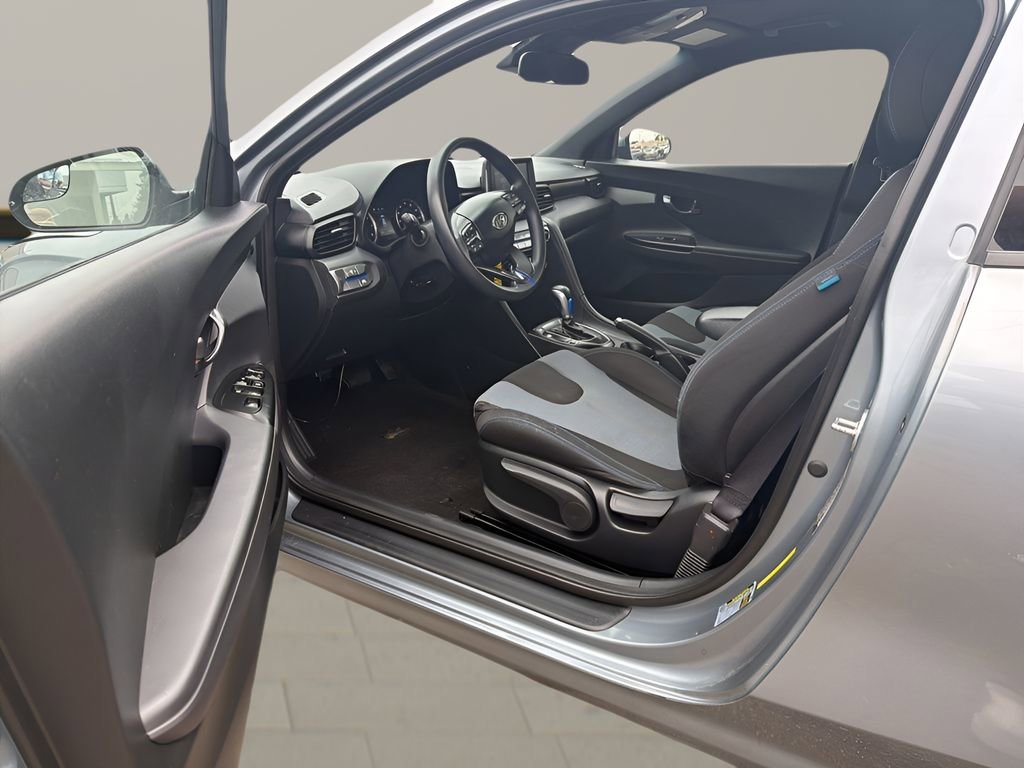 Used 2019 Hyundai Veloster 2.0 FWD image 18