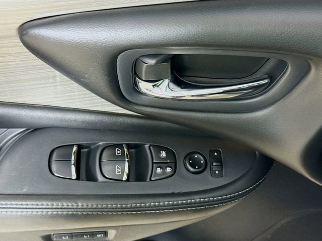 Used 2016 Nissan Murano SL w/ SL Technology Package AWD/4WD image 21