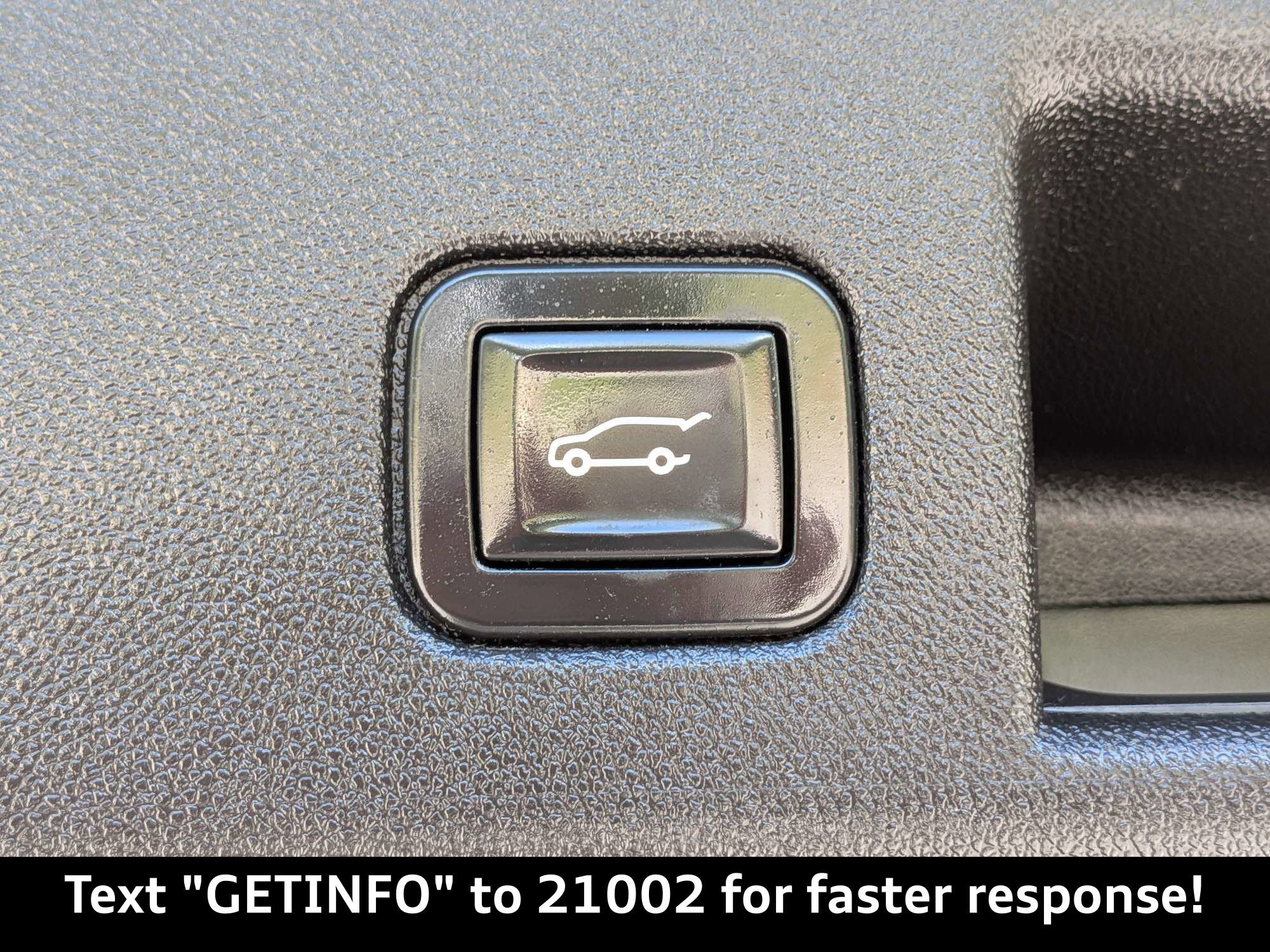 Used 2018 Chevrolet Equinox LT AWD/4WD image 14