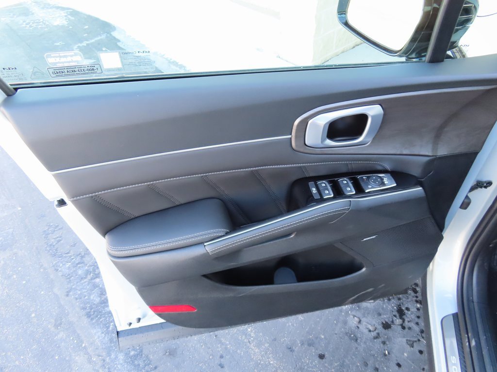 New 2026 Kia Sorento SX image 23