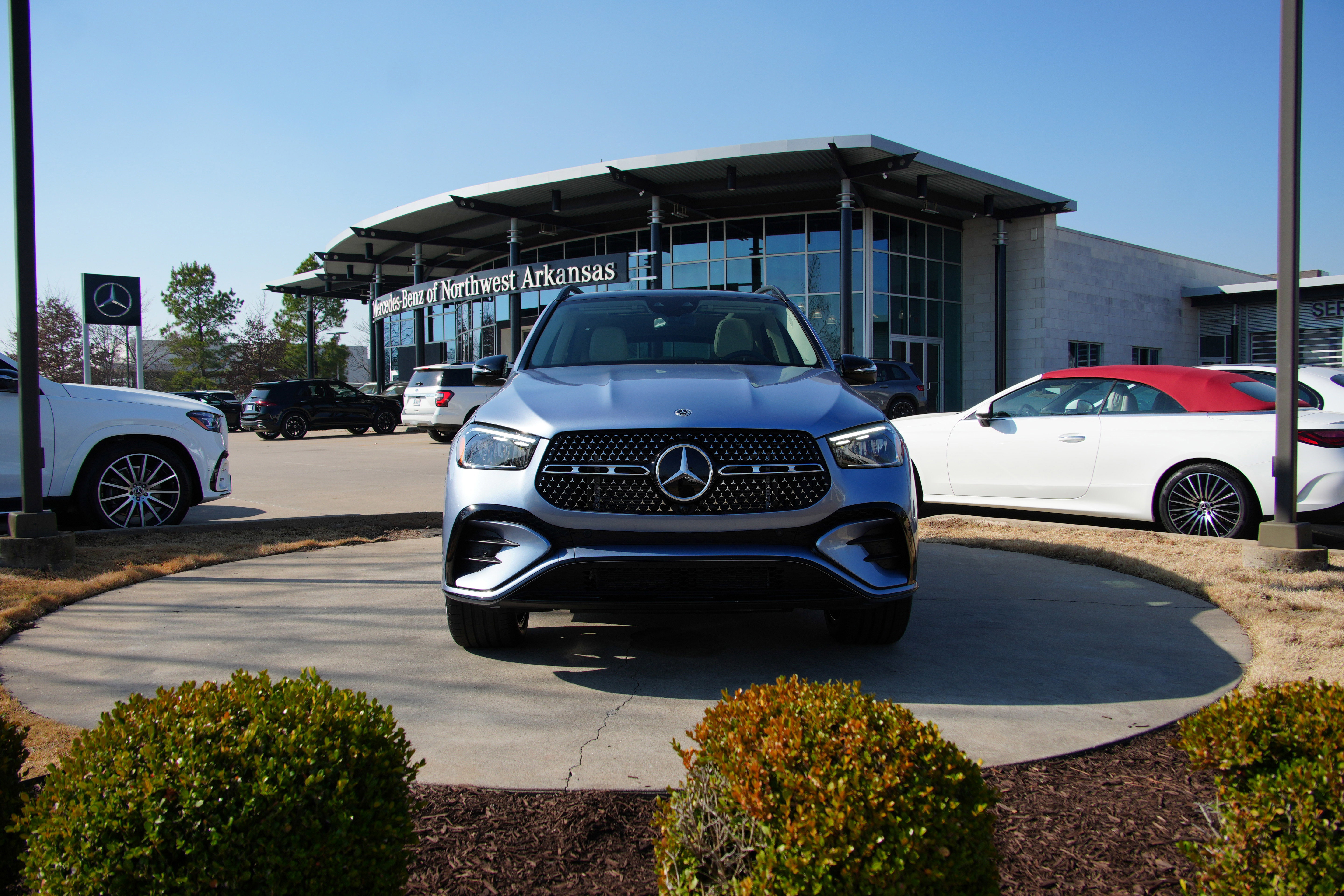 New 2026 Mercedes-Benz GLE 450 4MATIC image 2