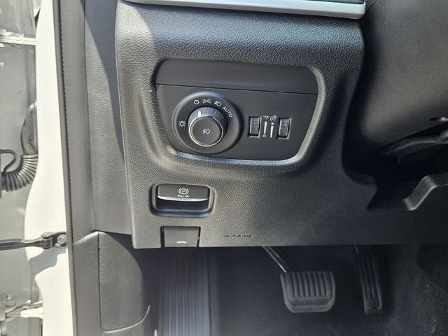 Used 2023 Jeep Grand Cherokee Limited RWD image 19