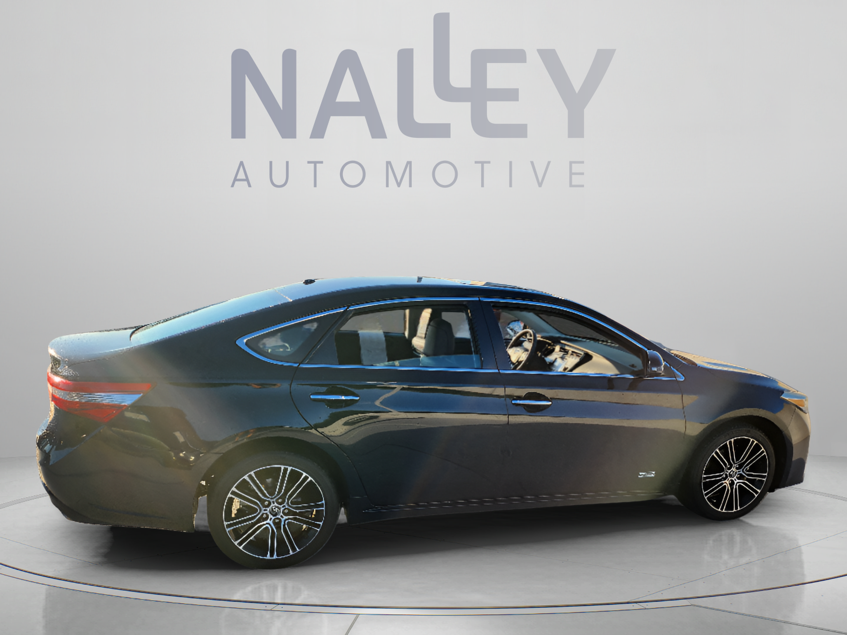 Used 2015 Toyota Avalon XLE Touring Sport Edition FWD image 6