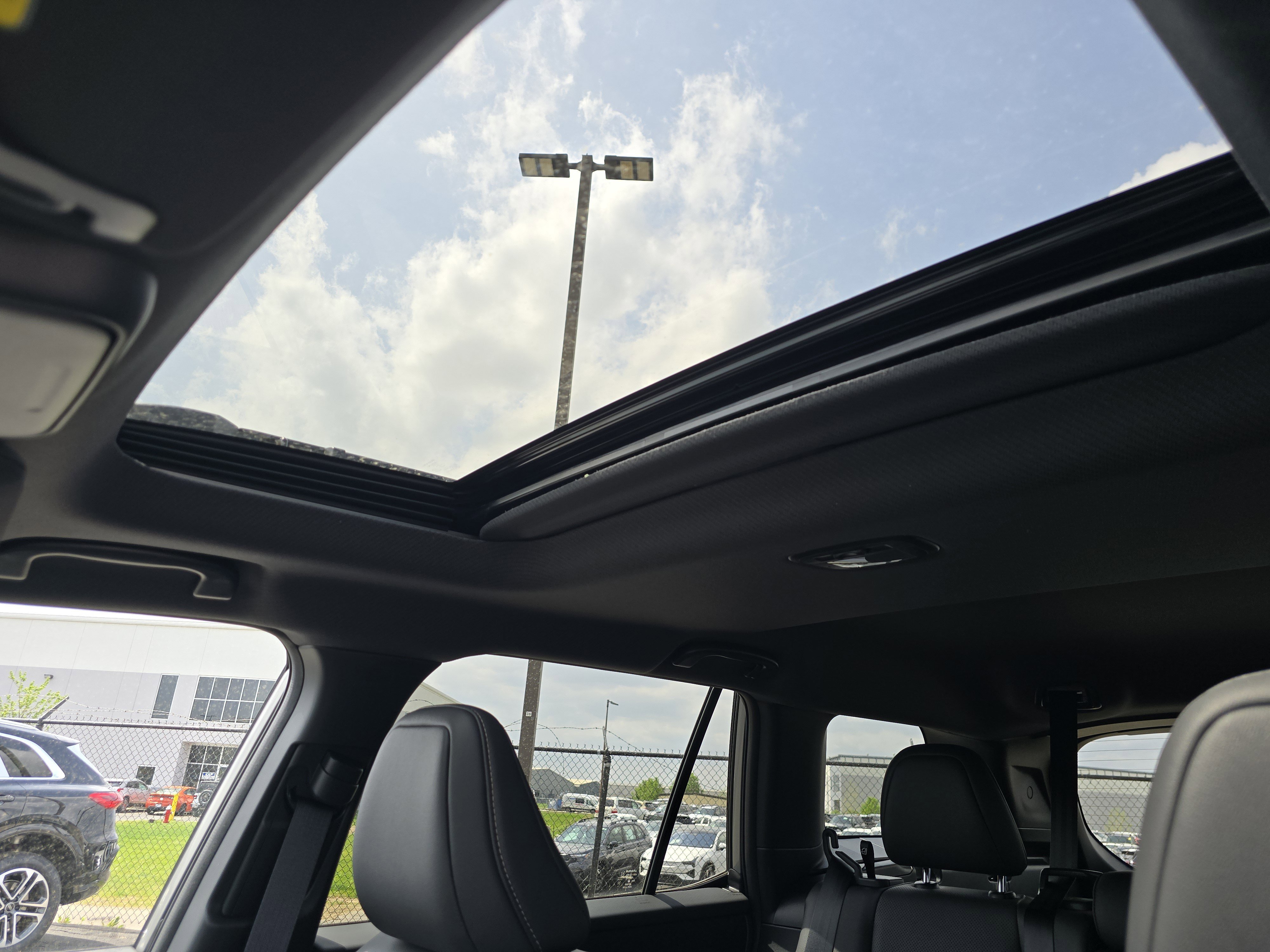 New 2026 Subaru Outback Limited XT AWD/4WD image 9
