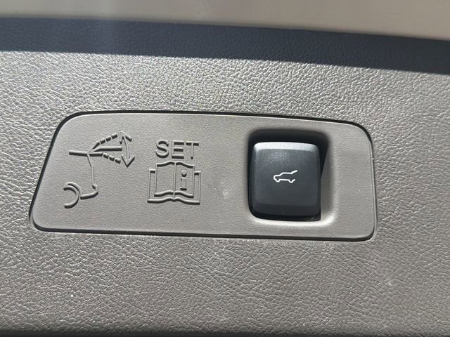 Used 2024 Lincoln Corsair Grand Touring AWD/4WD image 21