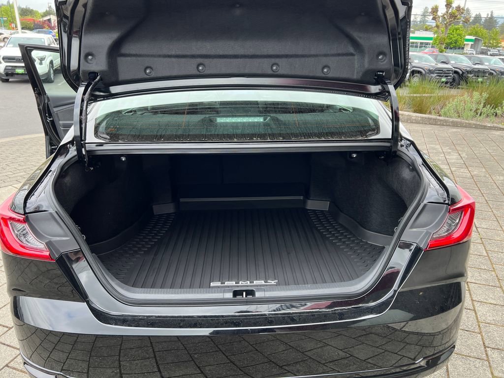 New 2026 Toyota Camry XLE AWD/4WD image 25