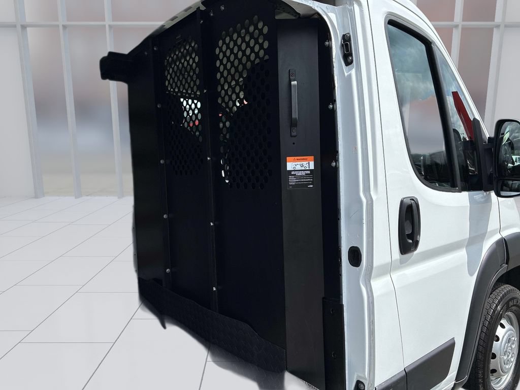 Used 2025 RAM ProMaster 2500 w/ U-Haul Equipment Group FWD image 22